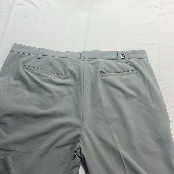 Men’s foot joy golf pants size 42x33 - Picture 2 of 7